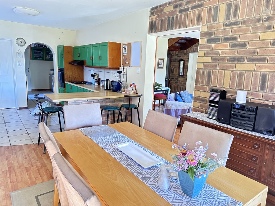 4 Bedroom Property for Sale in The Island Western Cape